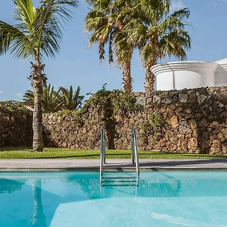 Manana Villa *